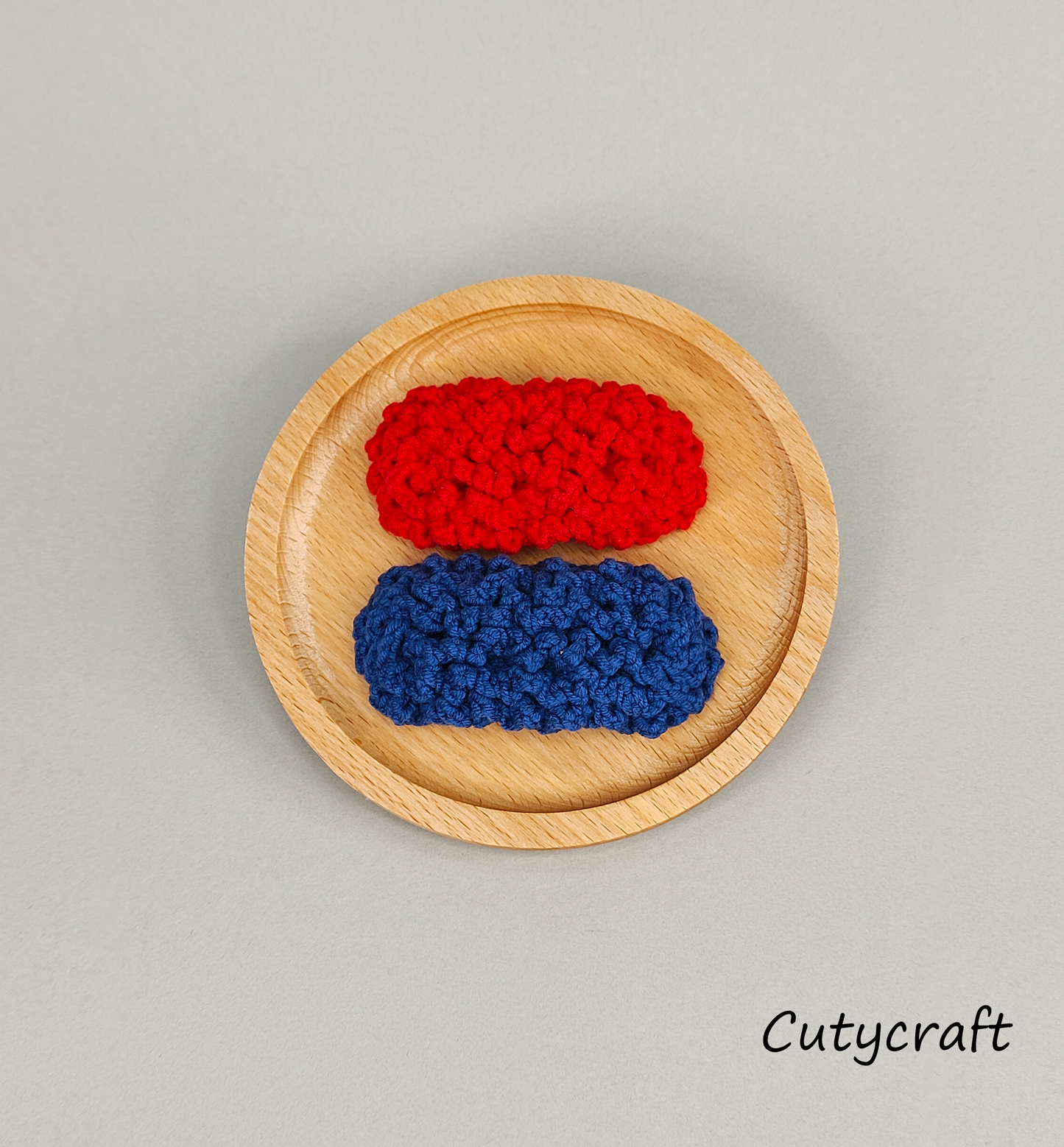 TwistedCrochet-handmadeHairClip-holidaygift-Goodlookingandpractical-cutycraft