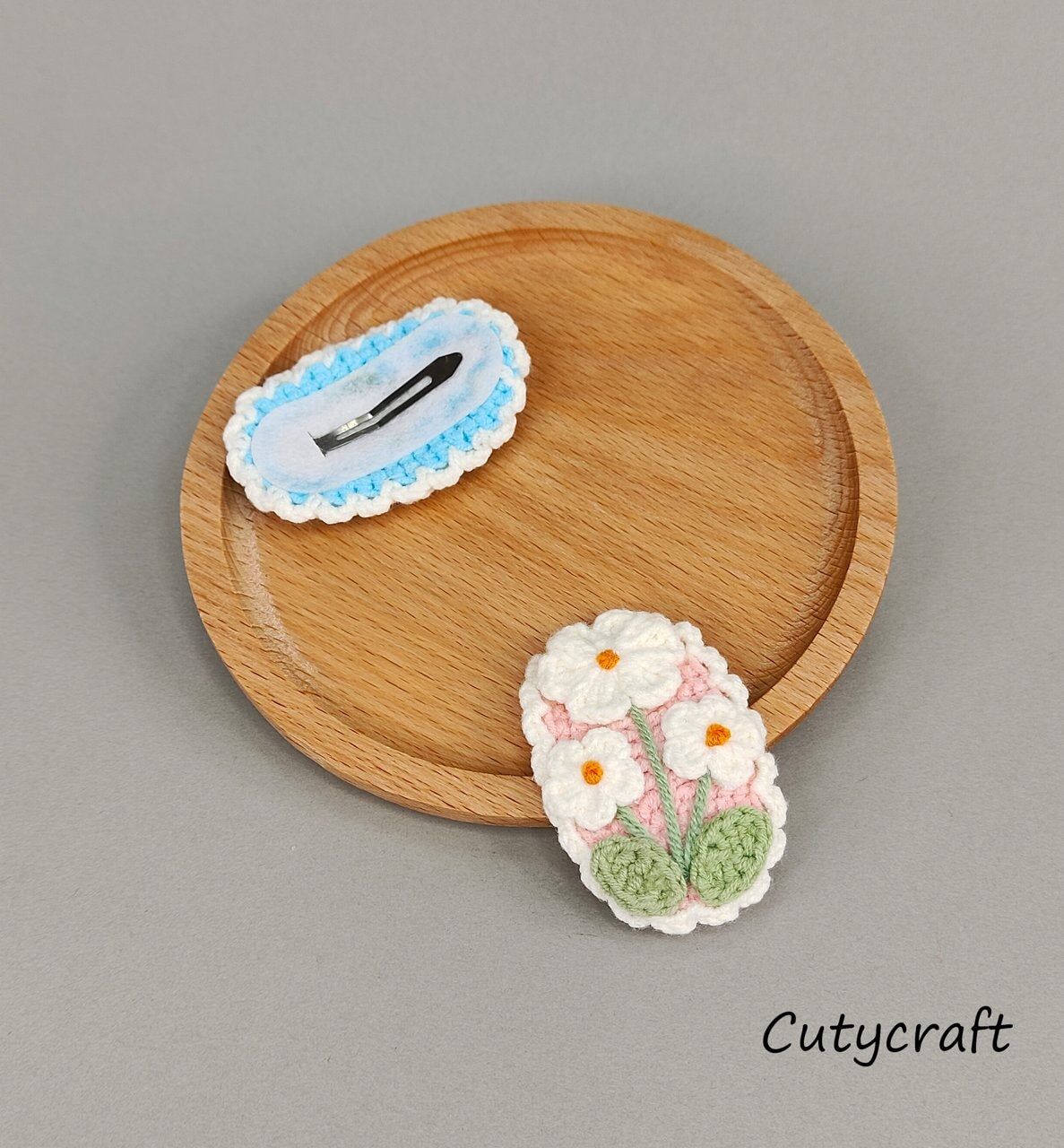 Three Blossoms Girl Hair Clip